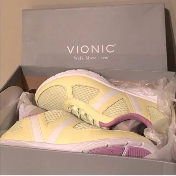 🆕Vionic Athletic shoes 7.5 Maren new in box  NWT - Picture 2 of 4